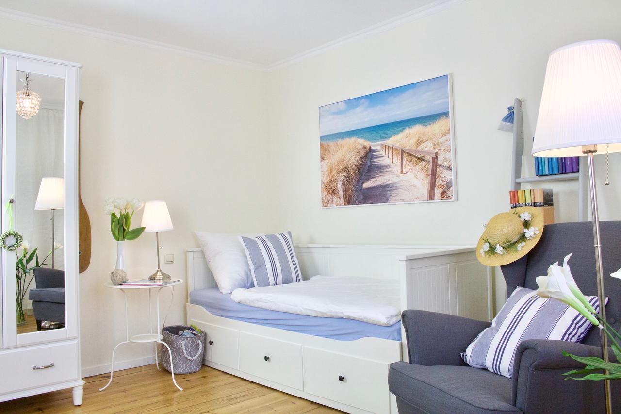 Strandnahe Fewo Mit 3 Schlafzimmern Und Balkon, Villa Vergissmeinnicht 02, בינץ מראה חיצוני תמונה